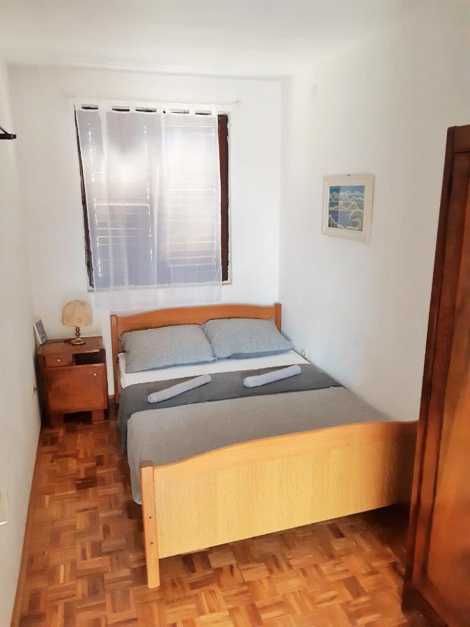 Dalmatino Apartmani Vir Exterior foto